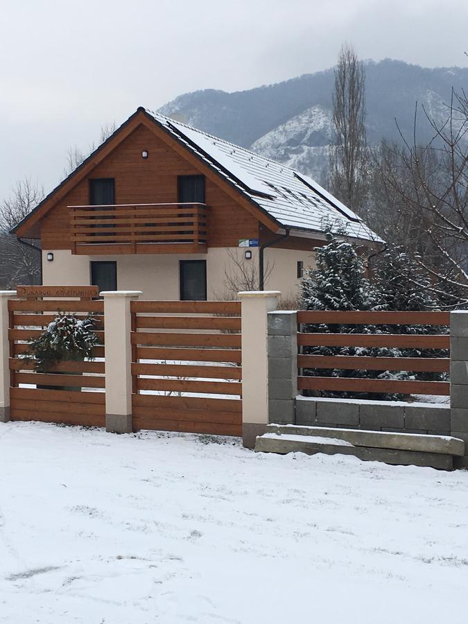Dunazug Apartmanház Dömös Exterior foto