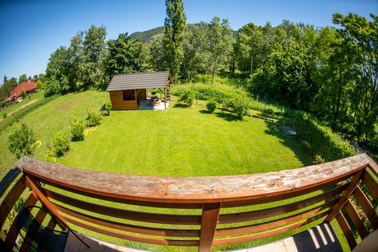 Dunazug Apartmanház Dömös Exterior foto