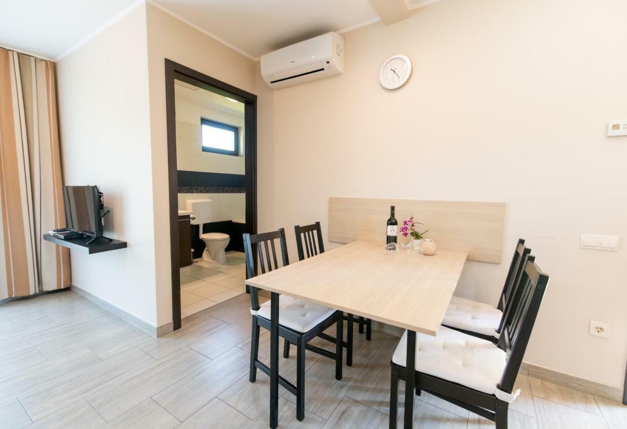 Dunazug Apartmanház Dömös Exterior foto