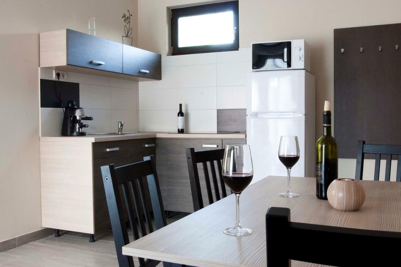 Dunazug Apartmanház Dömös Exterior foto